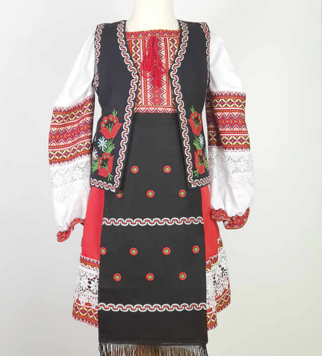 Costum traditional fetite Mira 4 - ( o vesta si 2 fote )